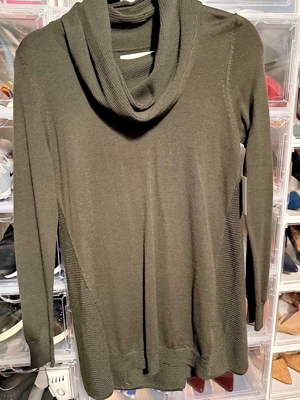 Ellen Tracy Extra Fine Merino Wool Cowl Neck Sweater Black Medium